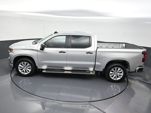 Used 2021 Chevrolet Silverado 1500 Custom w/ Safety Confidence Package RWD image 19