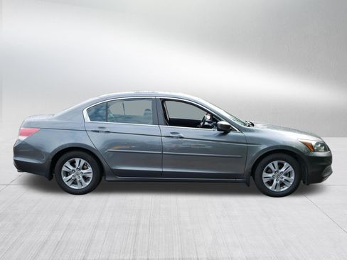 Used 2011 Honda Accord SE image 8