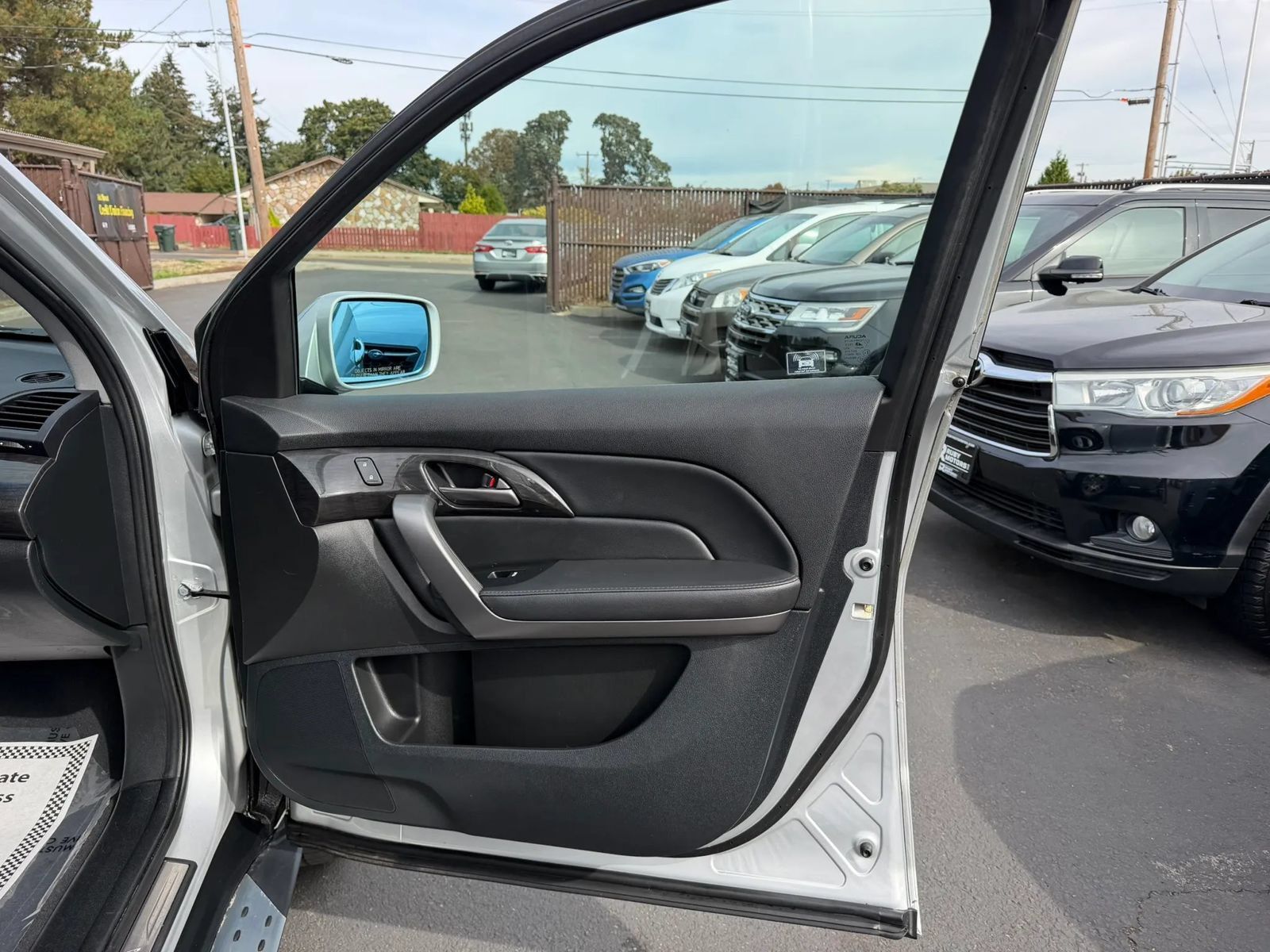 Used 2008 Acura MDX w/ Technology Package AWD/4WD image 17