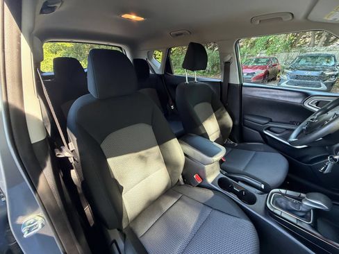 Used 2025 Kia Soul LX w/ LX Technology Package FWD image 34