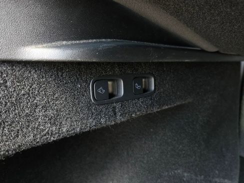 Used 2023 Tesla Model Y Long Range image 23