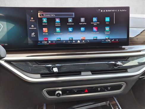 Used 2026 BMW X7 xDrive40i AWD/4WD image 15