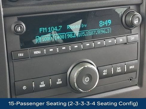 Used 2025 GMC Savana 3500 LT w/ LT Preferred Equipment Group RWD image 11