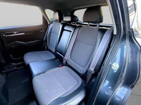 Used 2021 Kia Seltos S FWD image 20