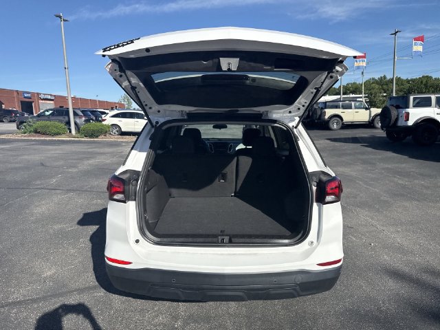 Used 2024 Chevrolet Equinox LS w/ LS Convenience Package FWD image 28