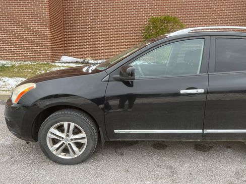 Used 2012 Nissan Rogue SV w/ Premium Pkg image 5