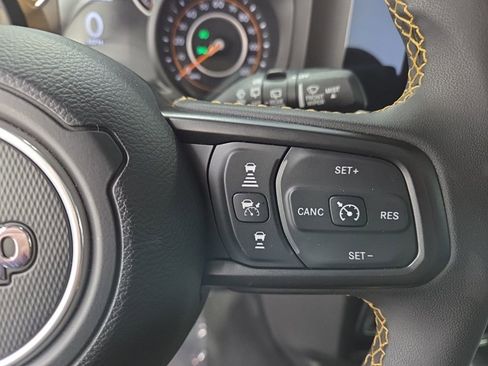 Used 2024 Jeep Wrangler Sport S image 14