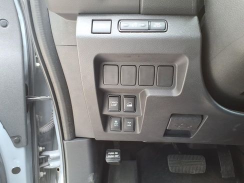 Used 2022 Nissan Frontier PRO-4X w/ Off-Road Protection Package image 15