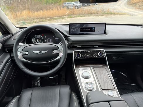 Used 2023 Genesis GV80 3.5T w/ Advanced Package AWD/4WD image 24
