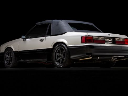 Used 1990 Ford Mustang GT image 7