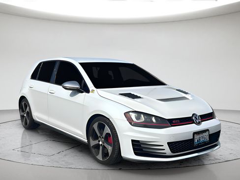 Used 2017 Volkswagen GTI Sport FWD image 15