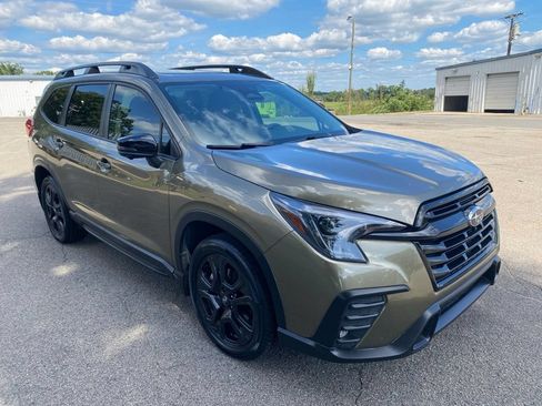 Used 2023 Subaru Ascent Onyx Edition Limited AWD/4WD image 7