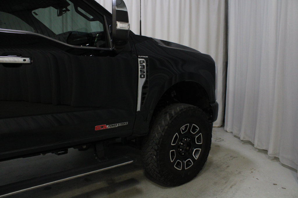 Used 2024 Ford F350 Platinum AWD/4WD image 29