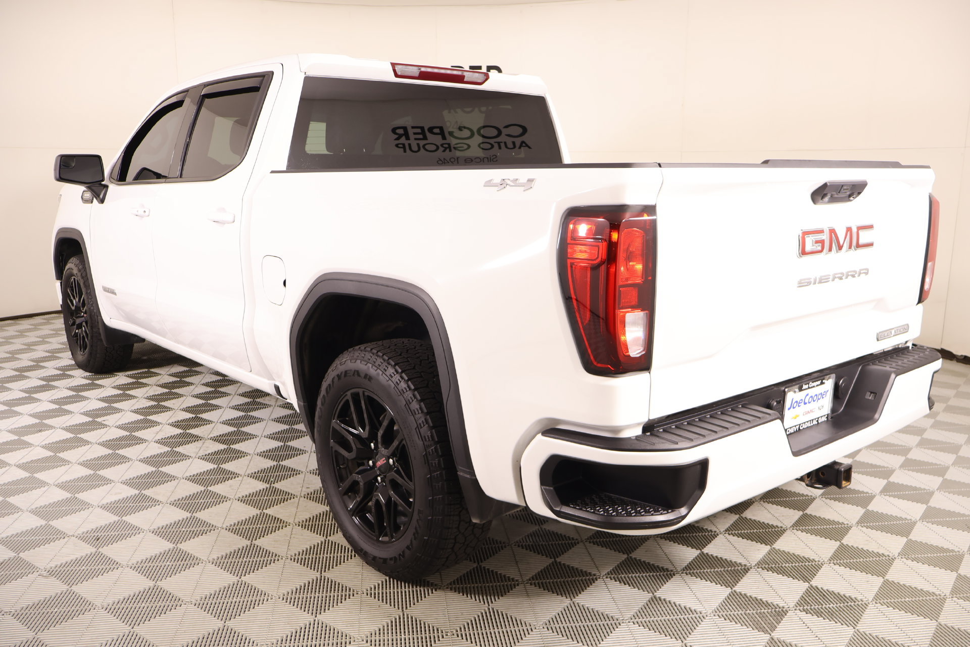 Used 2025 GMC Sierra 1500 Elevation AWD/4WD image 22