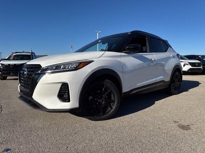 Used 2023 Nissan Kicks SR w/ SR Premium Package