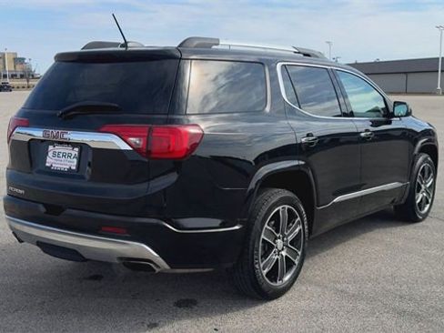 Used 2019 GMC Acadia Denali w/ Technology Package image 8