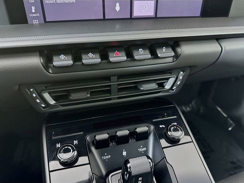 Used 2020 Porsche 911 Carrera S image 18