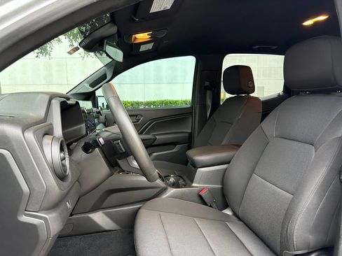 Used 2023 Chevrolet Colorado Trail Boss AWD/4WD image 6