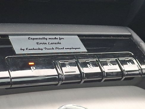 Used 2025 Lincoln Navigator L Reserve w/ Jet Appearance Package image 16