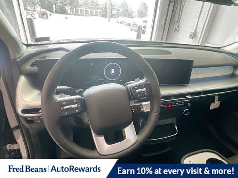 New 2026 Hyundai Ioniq 9 Limited image 7