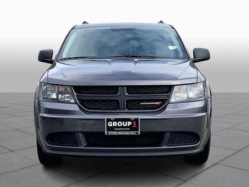 Used 2018 Dodge Journey SE w/ Popular Equipment Group image 3