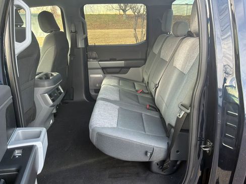 New 2025 Ford F350 XLT w/ Black Appearance Package image 20