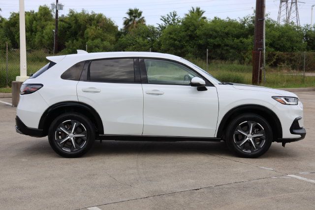 Used 2024 Honda HR-V EX-L image 8
