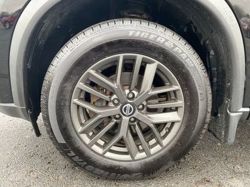 Used 2021 Nissan Rogue S image 20