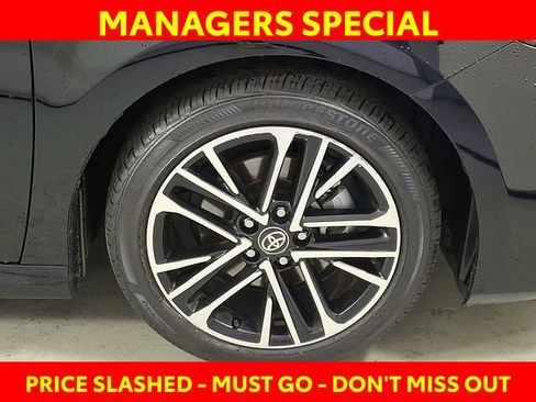 Certified 2025 Toyota Camry XLE image 9