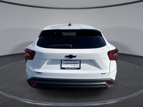 New 2026 Chevrolet Trax RS w/ Driver Confidence Package FWD image 12
