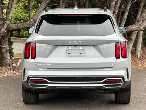 Certified 2023 Kia Sorento SX AWD/4WD image 5