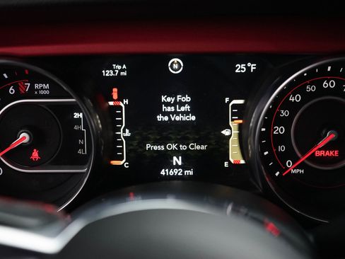 Used 2020 Jeep Wrangler Unlimited Rubicon w/ LED Lighting Group image 11