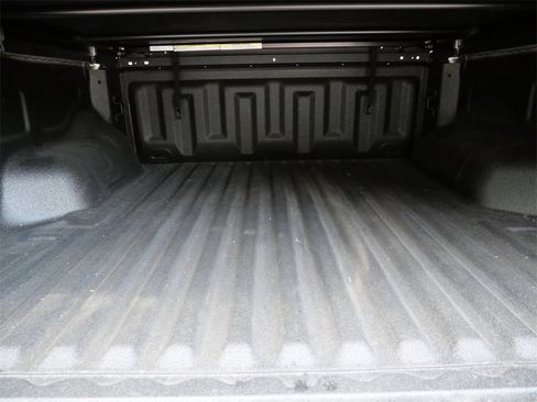 Certified 2025 Ford Ranger Lariat w/ Black Appearance Package image 10