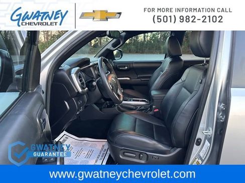 Used 2023 Toyota Tacoma Limited image 26