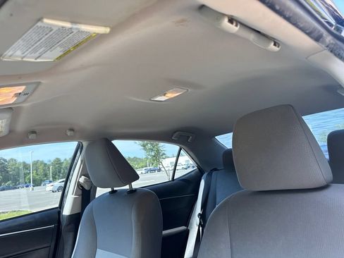 Used 2015 Toyota Corolla L FWD image 30