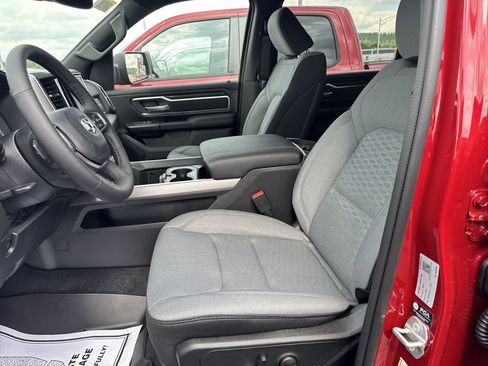 New 2026 RAM 1500 Big Horn AWD/4WD image 11
