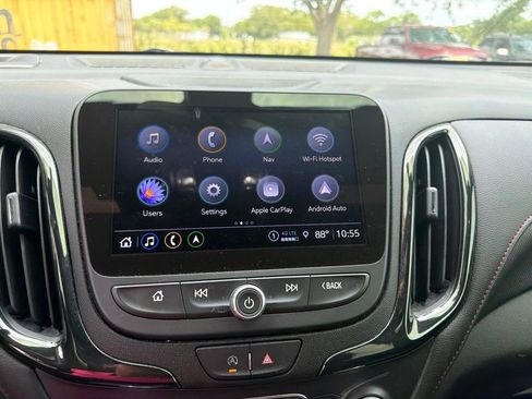 Used 2022 Chevrolet Equinox RS w/ RS Leather Package FWD image 12