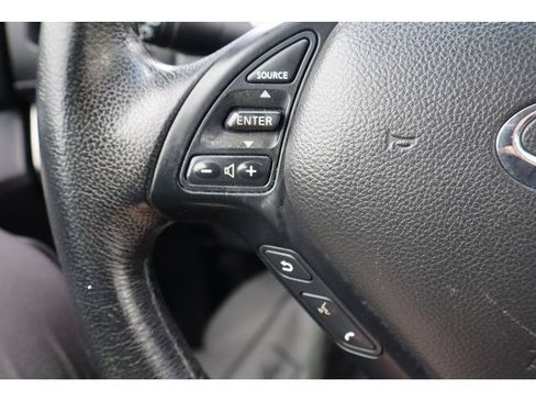 Used 2013 INFINITI G37 x Sedan w/ Premium Pkg AWD/4WD image 12