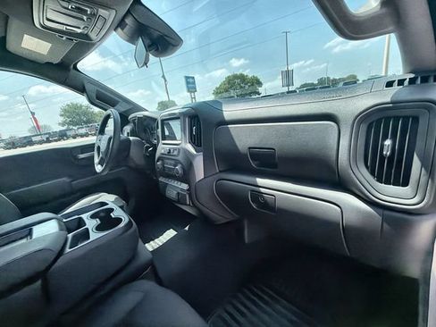 Used 2026 Chevrolet Silverado 1500 Custom RWD image 28