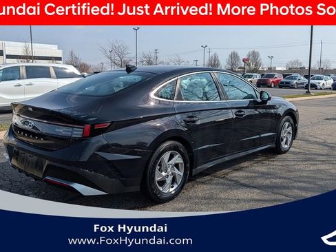 Used 2025 Hyundai Sonata SE image 3
