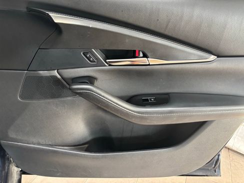 Certified 2025 MAZDA CX-30 AWD 2.5 S w/ Preferred Package image 16