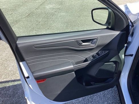 New 2025 Ford Escape Active w/ Tech Pack #1 image 23