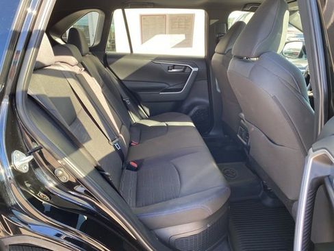 Certified 2024 Toyota RAV4 SE w/ Convenience Package image 20