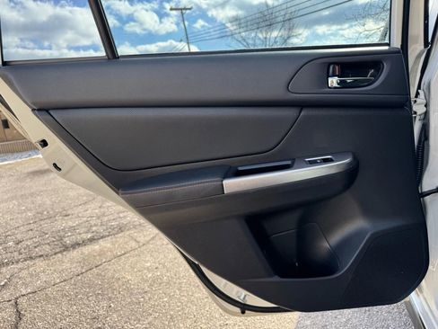 Used 2017 Subaru Crosstrek 2.0i Limited w/ Popular Package #2 image 35