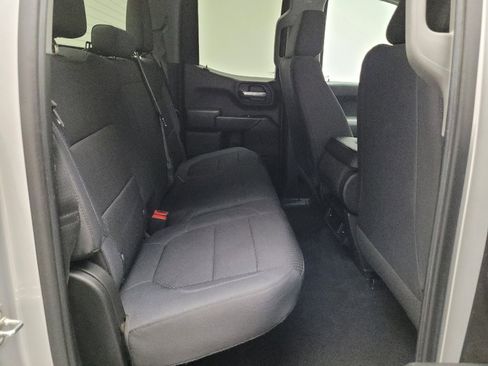 Used 2019 Chevrolet Silverado 1500 Custom w/ Custom Value Package image 19