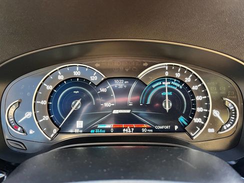 Used 2019 BMW 530e w/ Convenience Package image 11