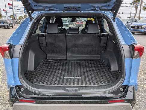 Used 2023 Toyota RAV4 XSE image 31