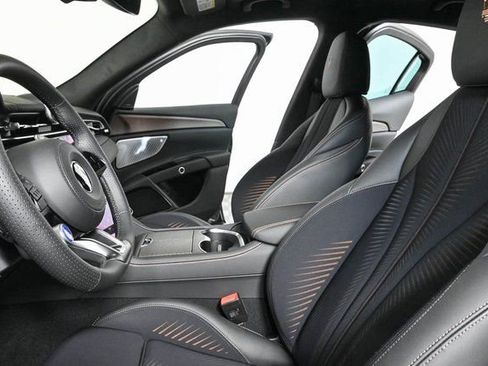 New 2025 Maserati Grecale Folgore AWD/4WD image 8