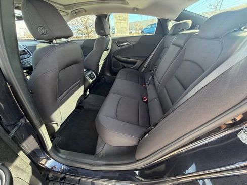 Used 2022 Chevrolet Malibu LT image 22