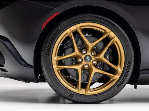 Used 2026 Ferrari Roma Spider RWD image 23